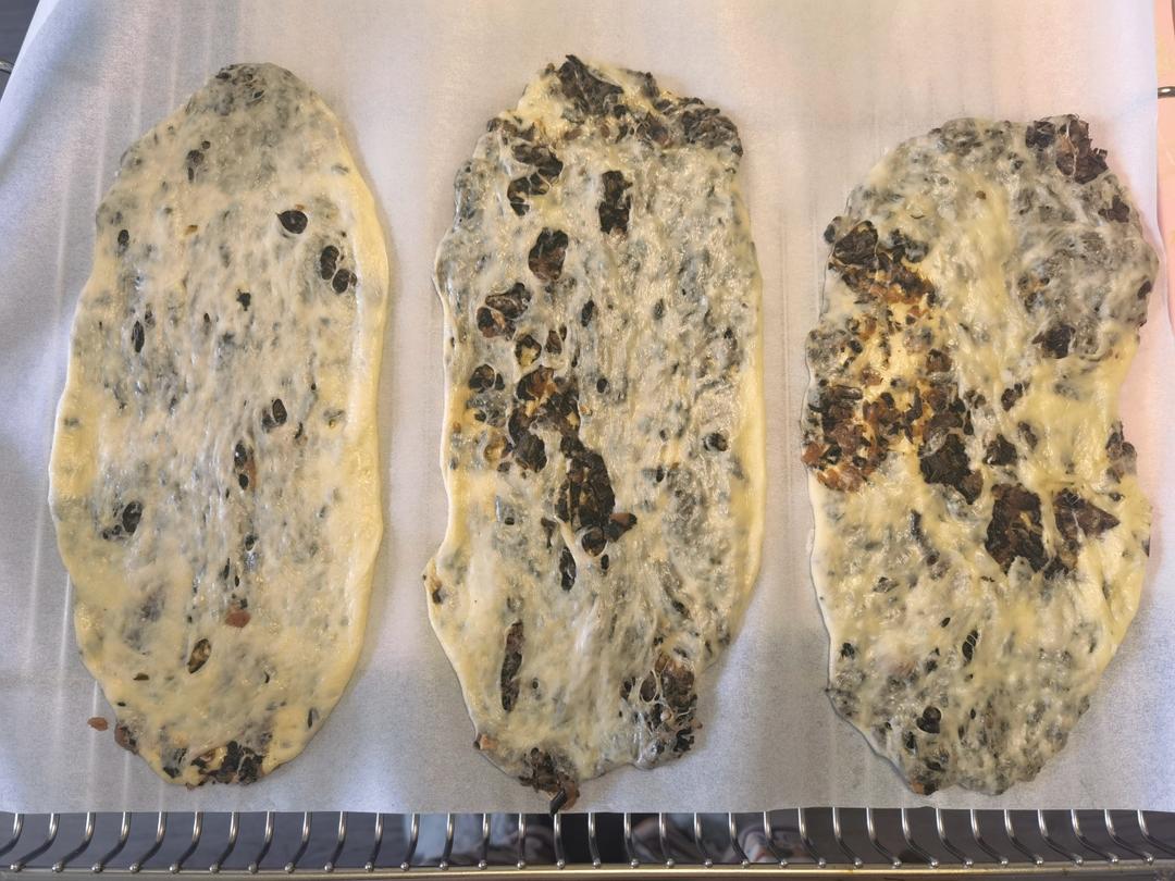 梅干菜鲜肉锅盔