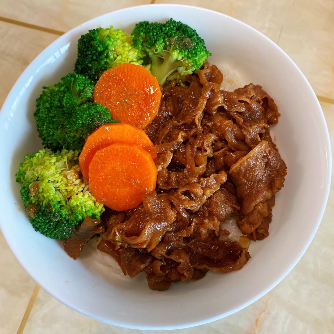 吉野家牛肉饭（牛丼）