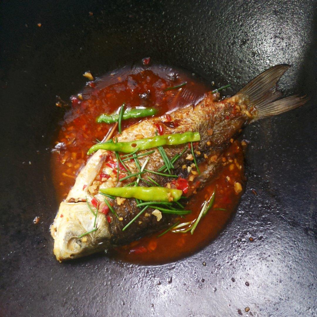 红烧鲫鱼