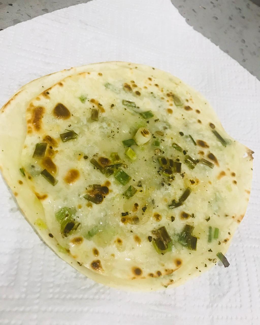 饺子皮葱油饼