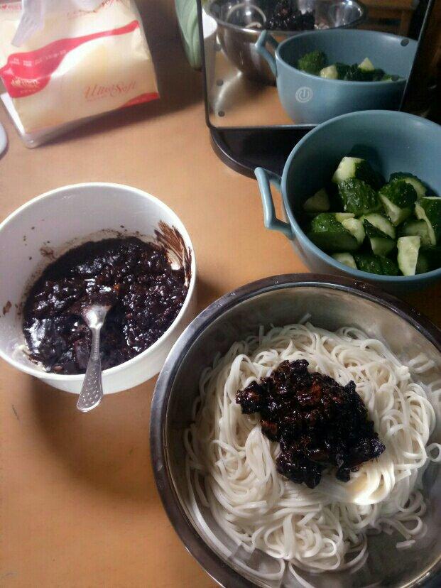 秘制韩味炸酱面