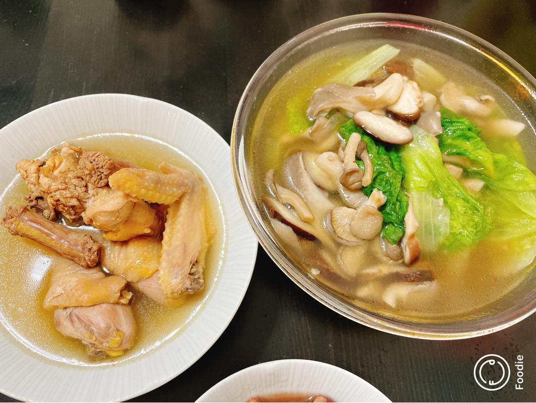 原汁原味土鸡汤