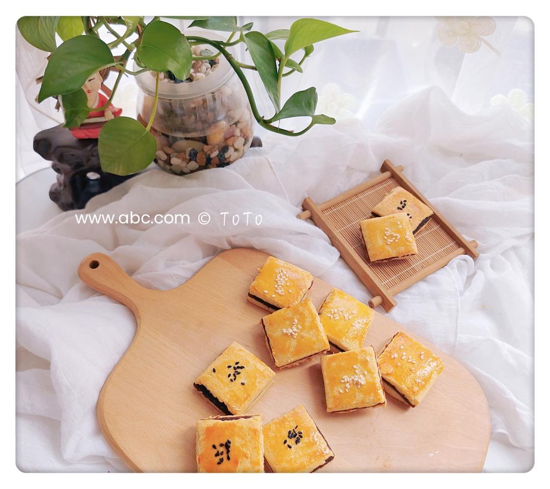 中西结合的枣泥酥