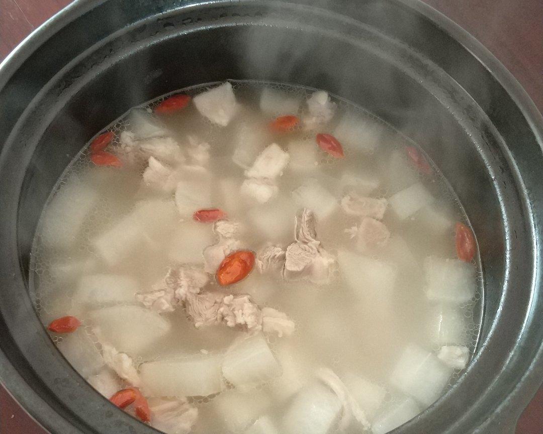 羊肉炖白萝卜