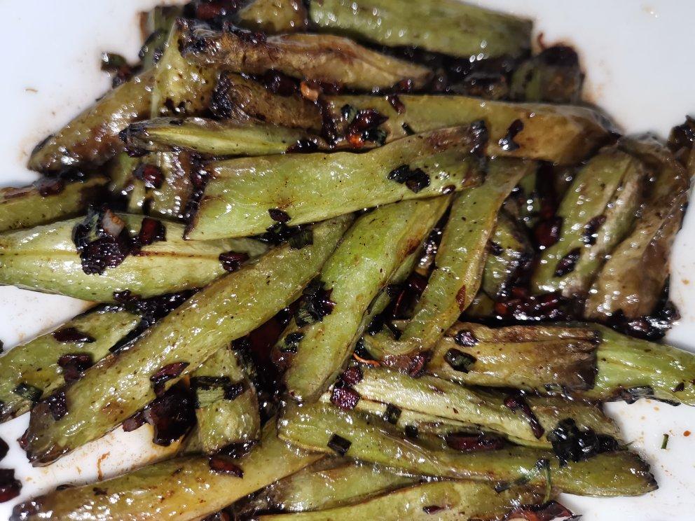干煸豆角，好吃到停不下来。