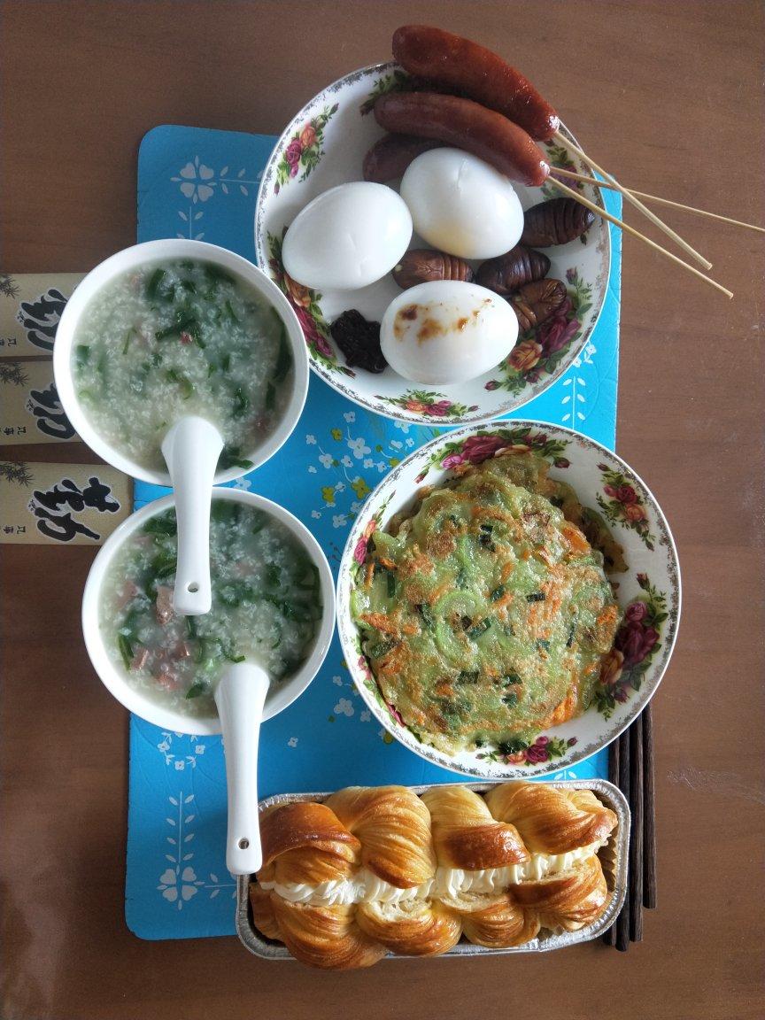 皮蛋瘦肉粥