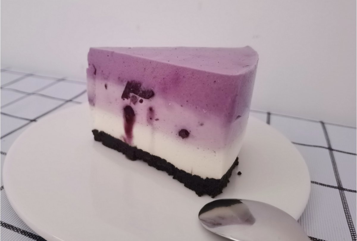 蓝莓慕斯蛋糕[不用烤箱!简单又好吃]