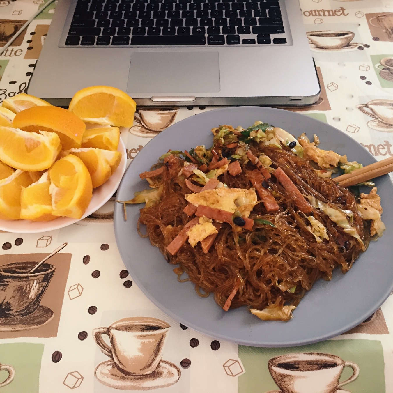 卷心菜炒粉丝 Glass noodles with Cabbage