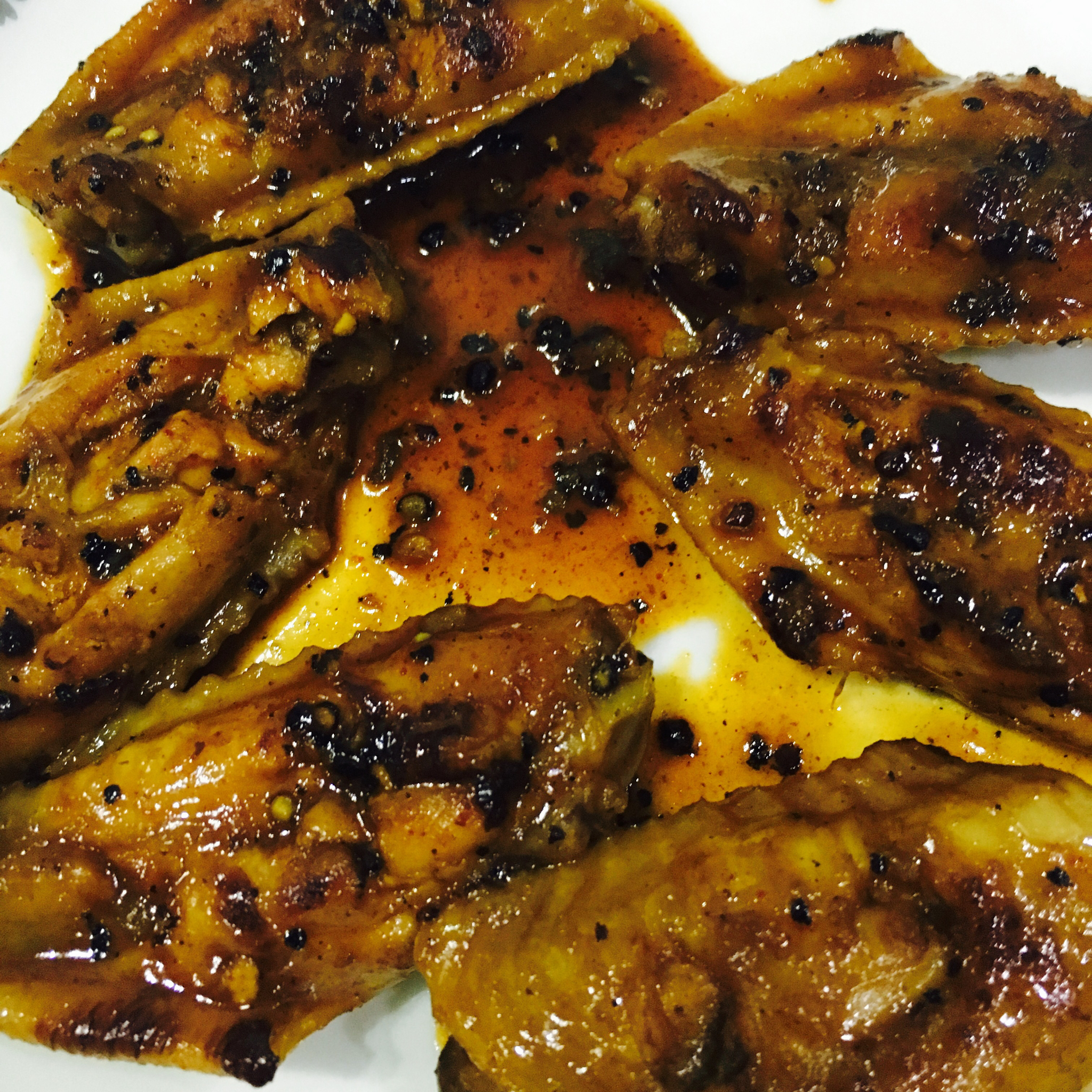 大熊熊小君君做的黑椒汁煎鸡翅