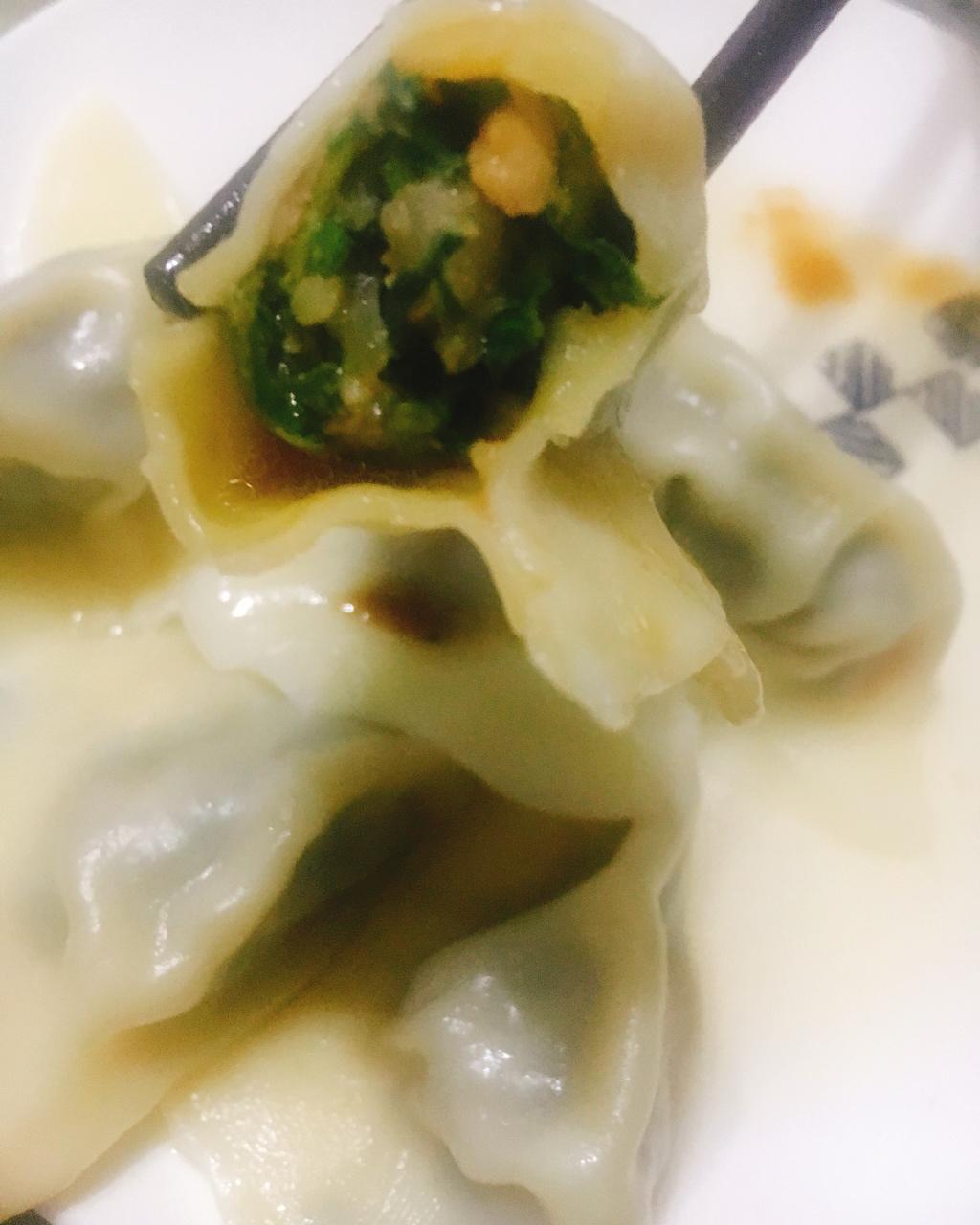 荠菜鲜肉饺子