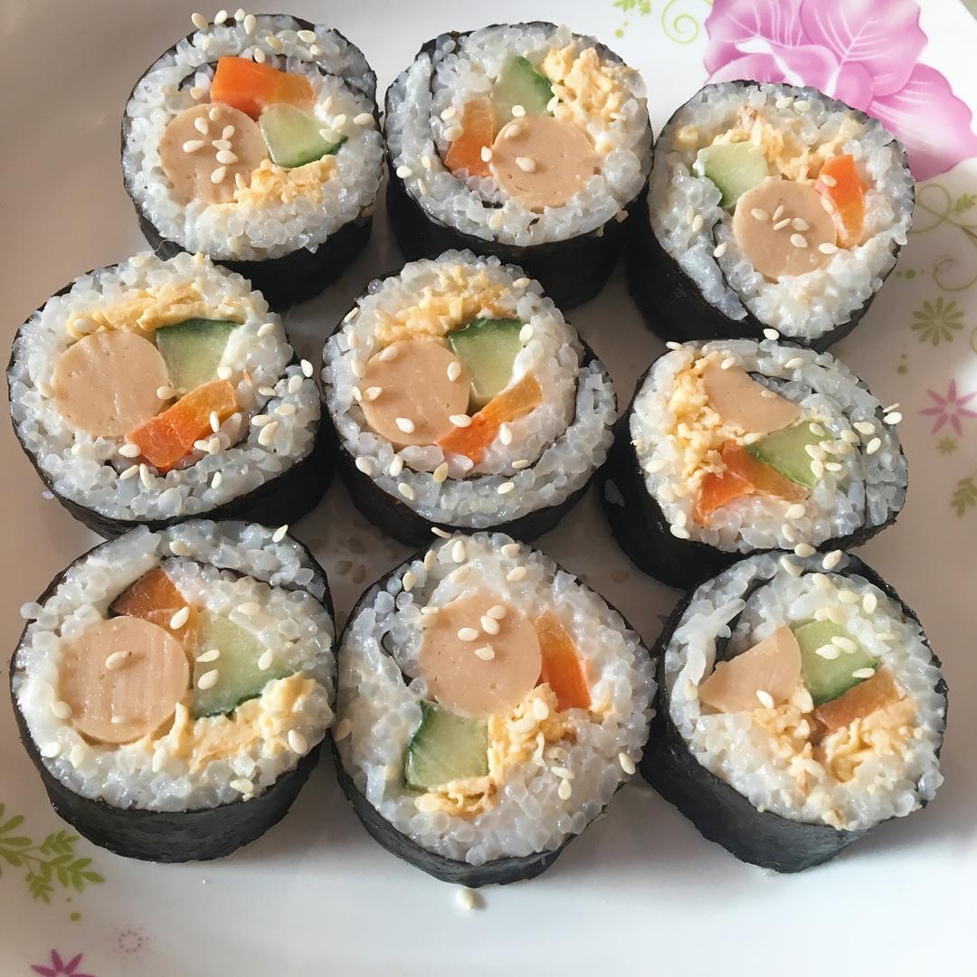 紫菜卷寿司