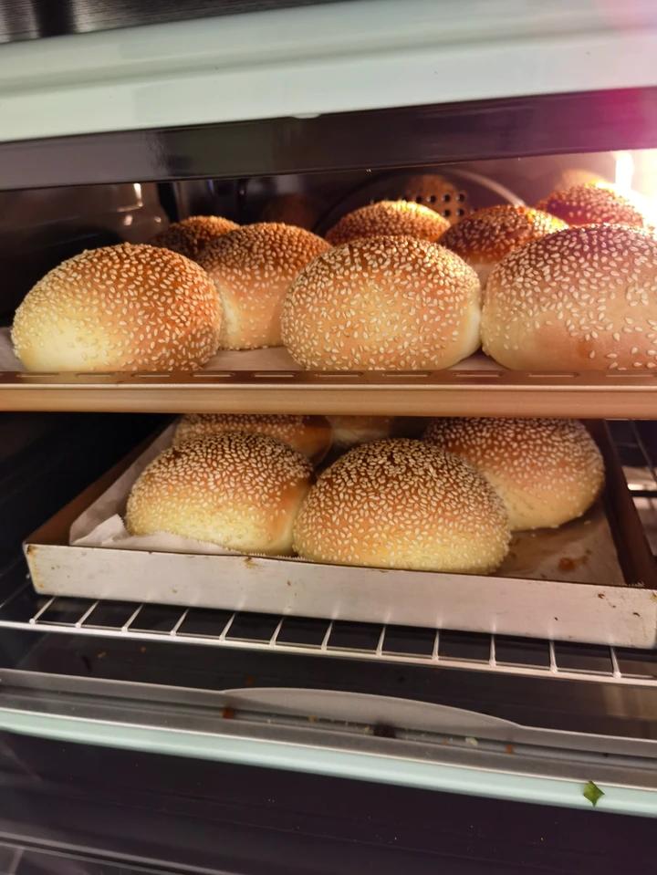 做了10000个汉堡胚后，我来教你最简单的做法