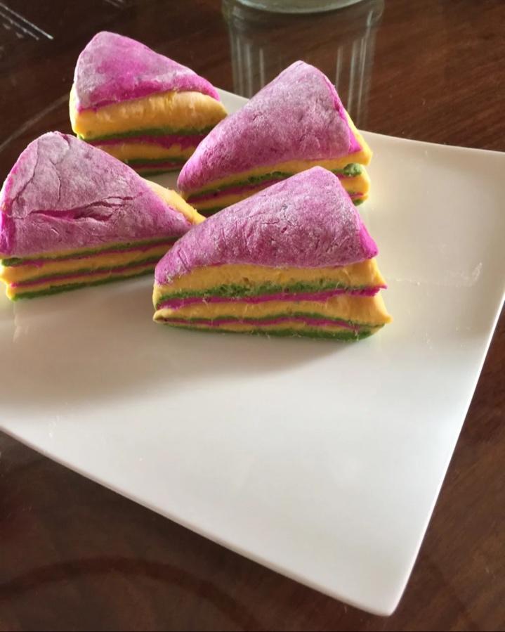 孙配思做的三色发糕