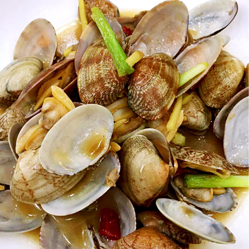 葱炒花蛤
