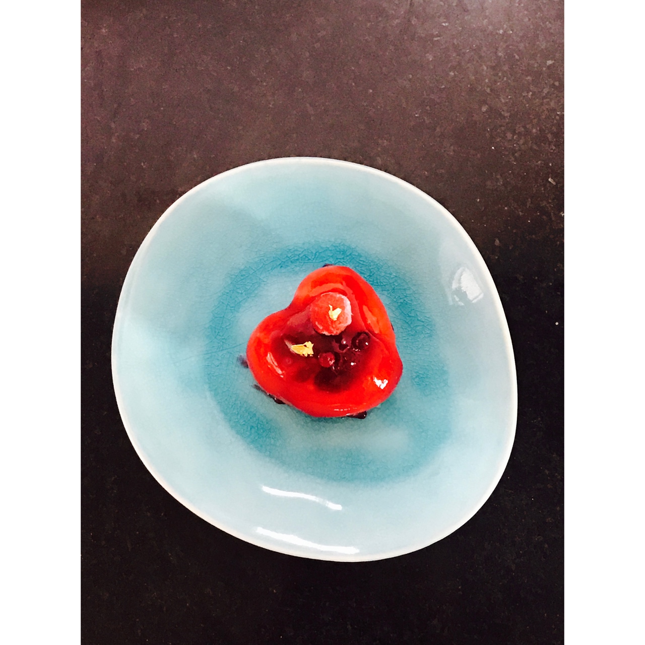 熊谷裕子：莓果白巧克力半圆球蛋糕