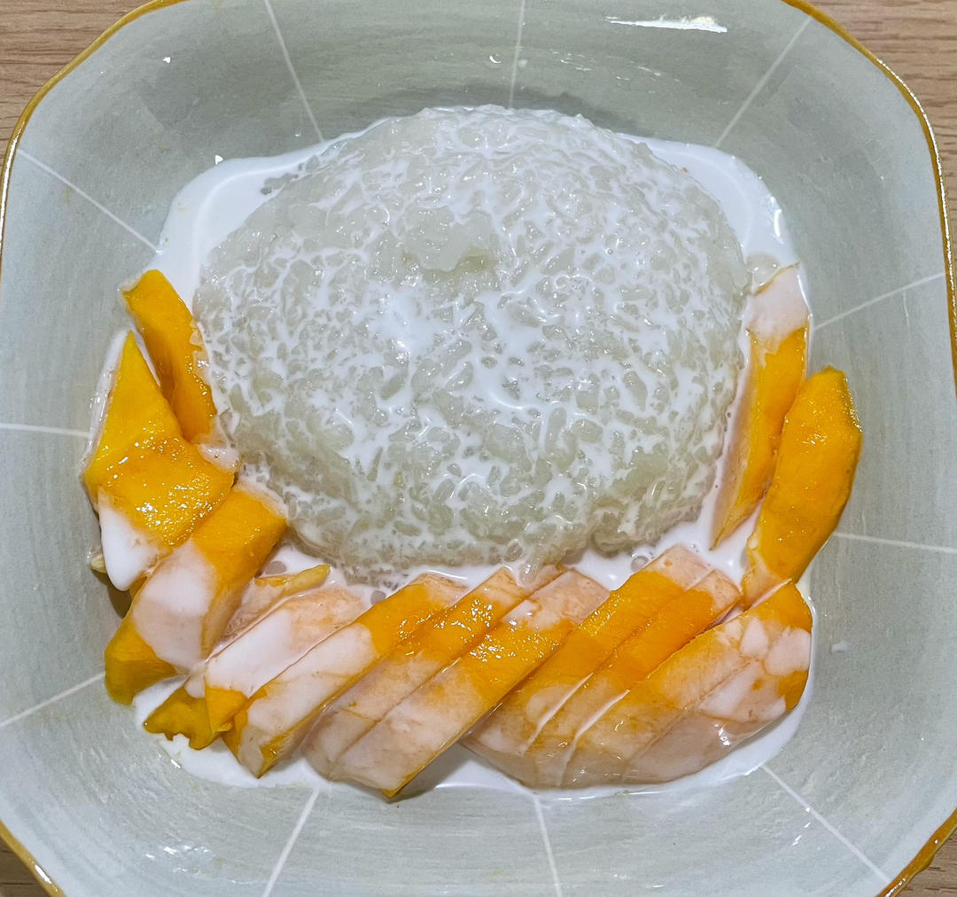 简单不输餐厅❗软糯香甜🥥椰汁芒果糯米饭