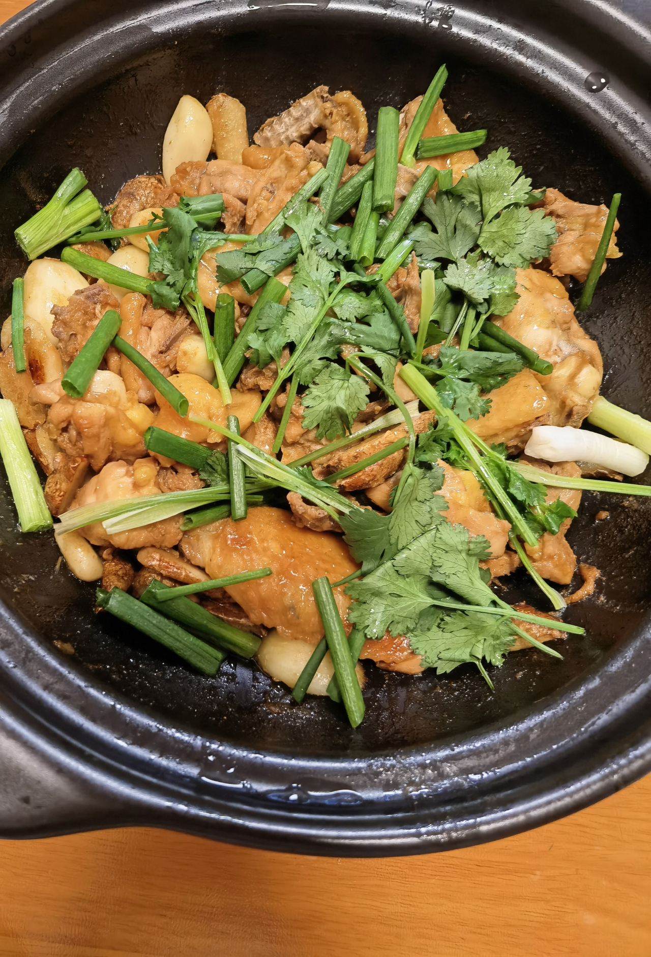 砂锅焗鸡💕不加一滴水的广东风味