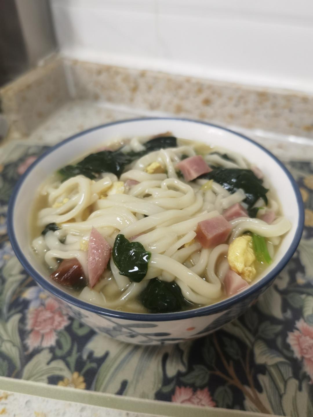 菠菜炝锅面