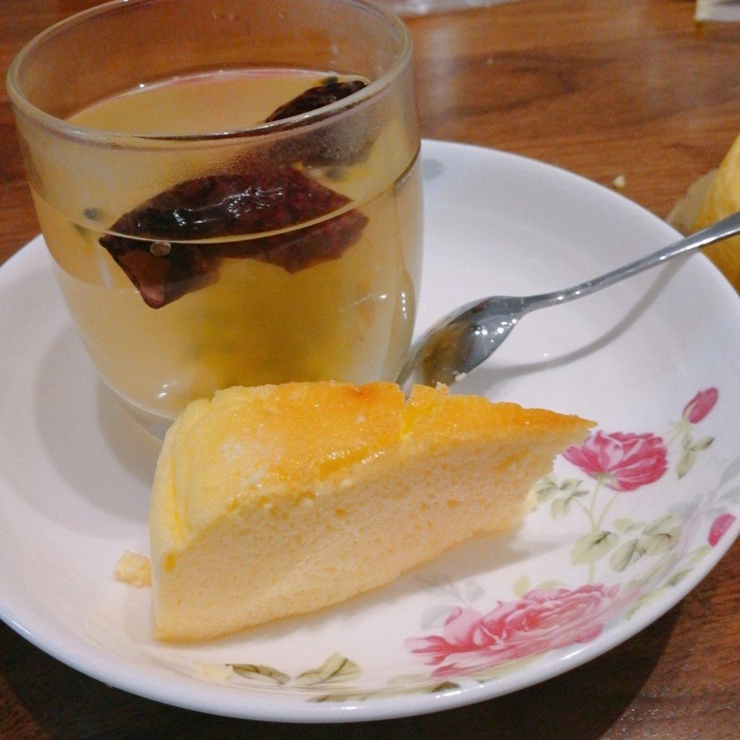 酸奶舒芙蕾蛋糕