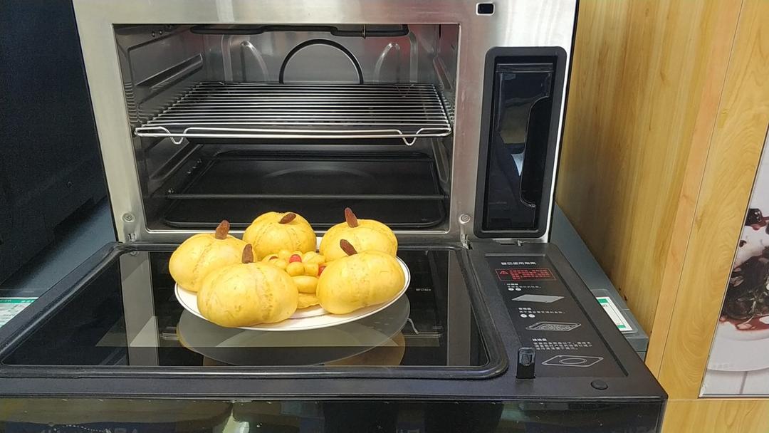 南瓜包子 | 吃腻了传统包子，来换个口味