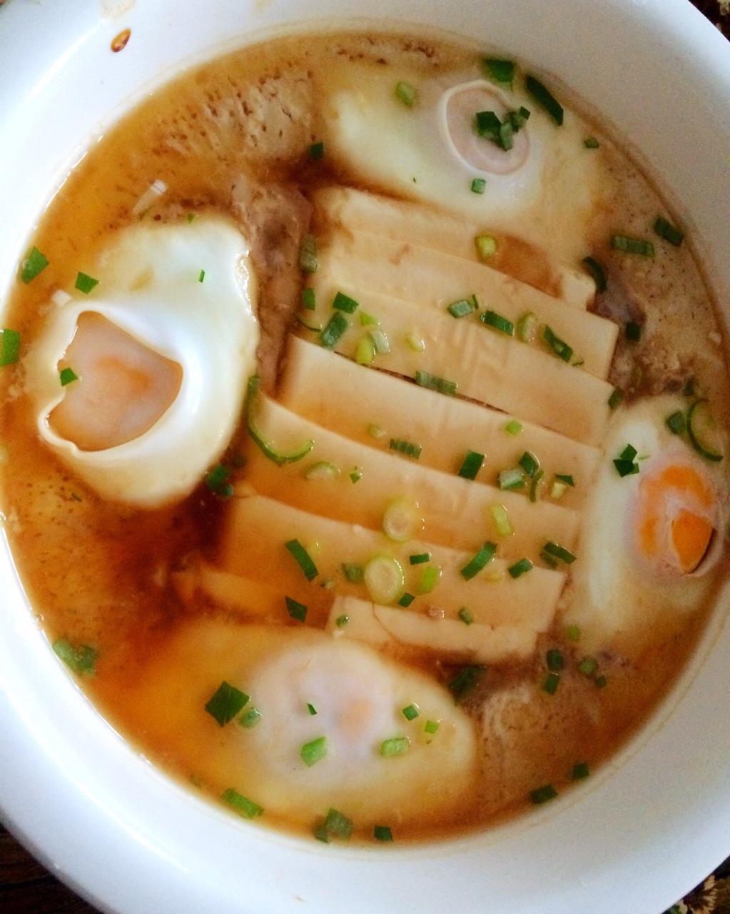 芳华豆腐抱鸡蛋