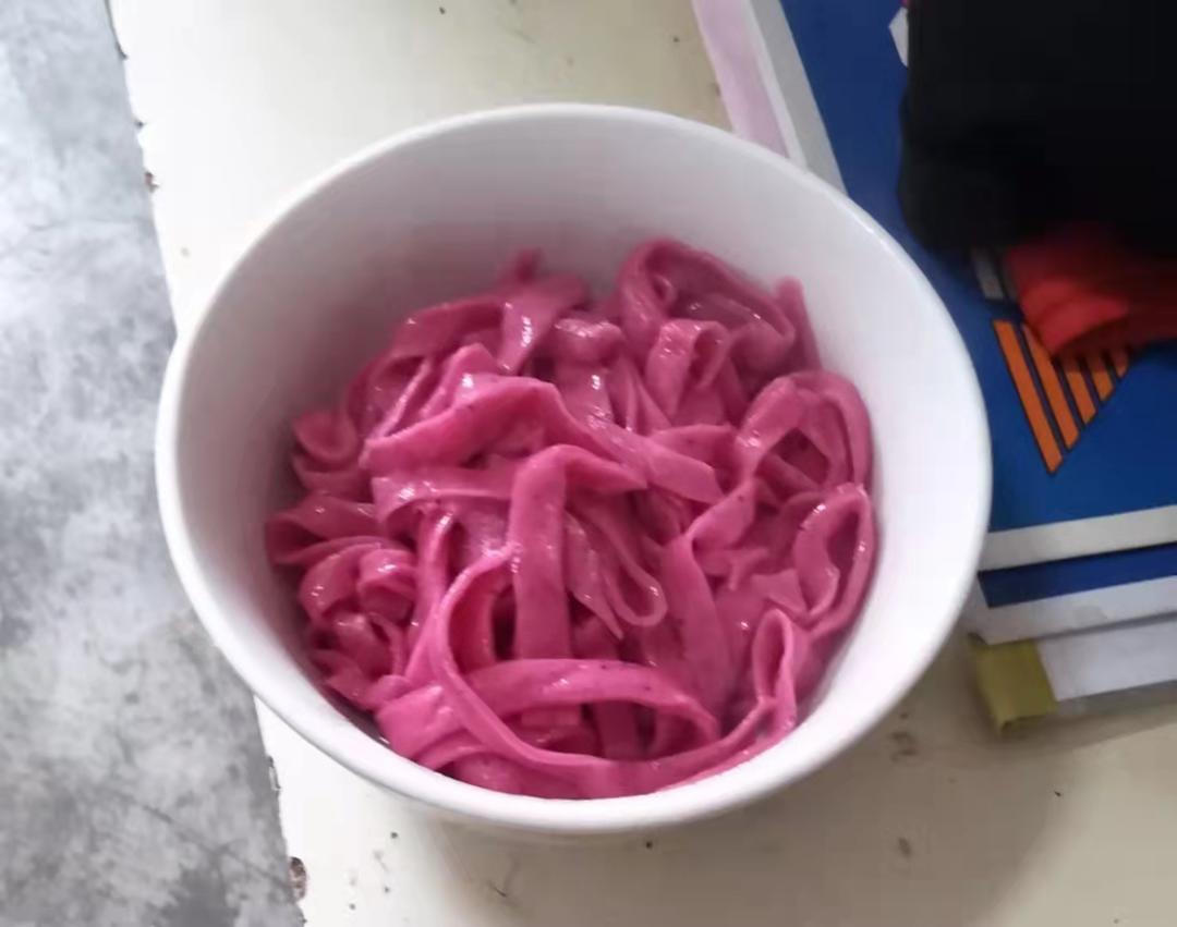 火龙果面条（无油素食）的做法