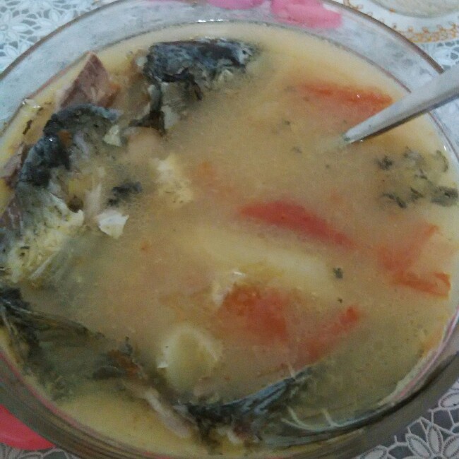 番茄鲫鱼汤