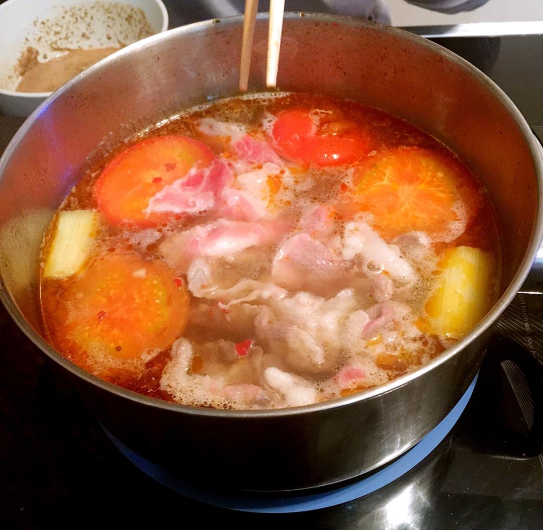 自制羊肉火锅（不用任何调料包）