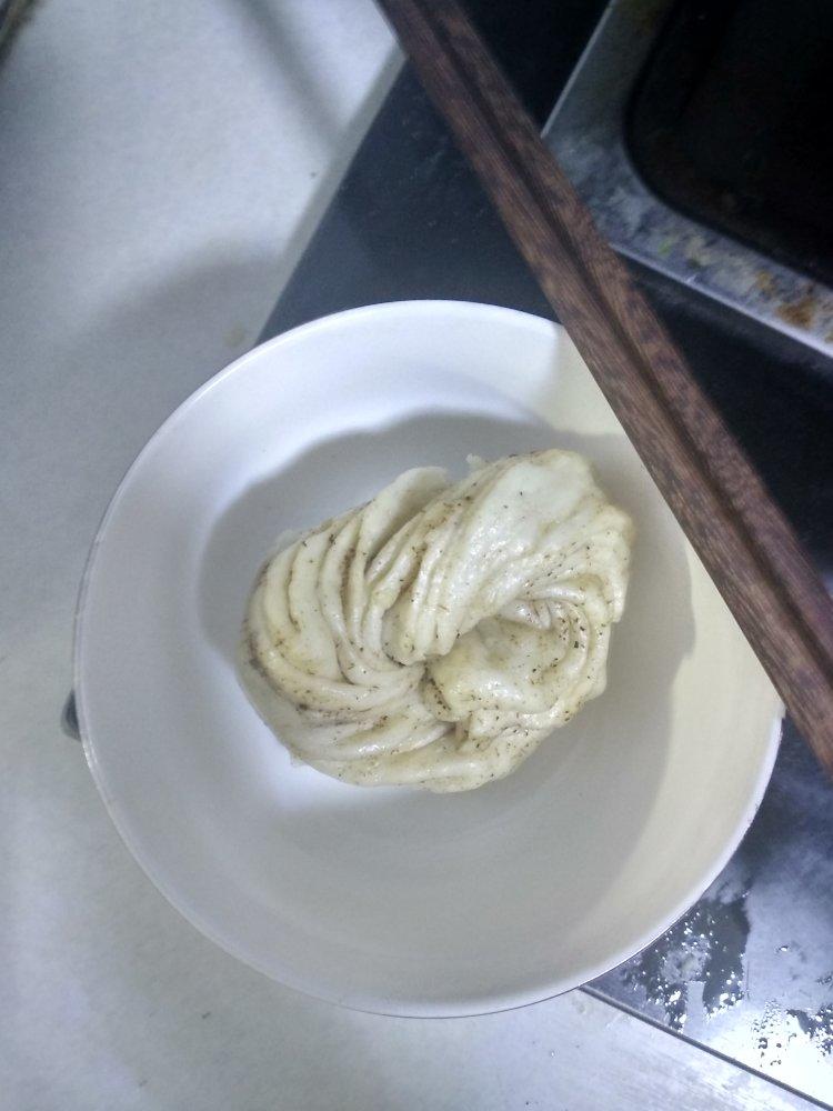 家常椒盐花卷(小视频)