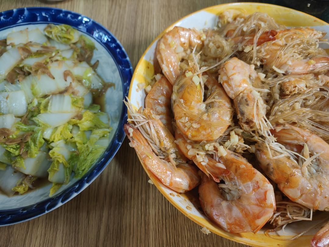 蒜蓉粉丝蒸大虾