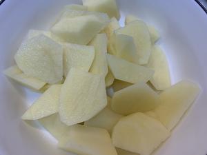椒盐土豆的做法 步骤1