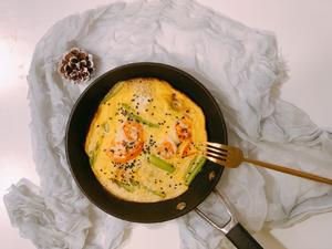 芦笋虾仁蛋饼—减脂早餐的做法 步骤4