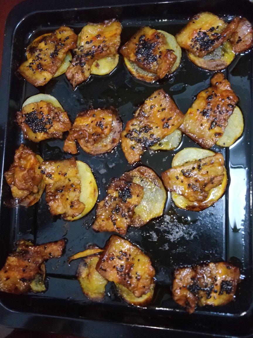 烤箱版土豆烤五花肉