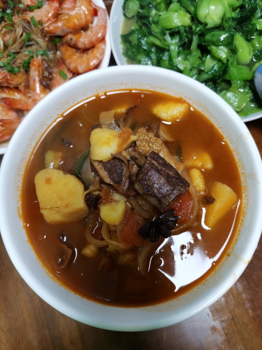 土豆炖牛肉