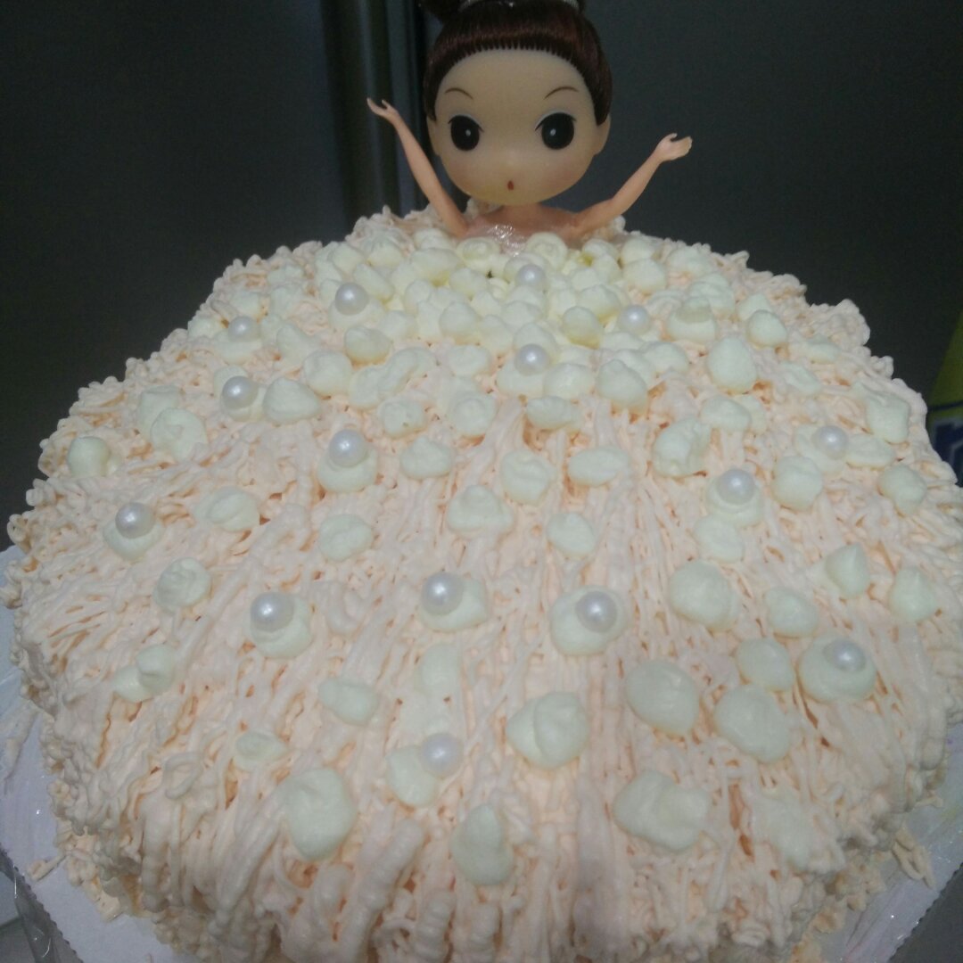 详细步骤制作泡泡浴娃娃蛋糕