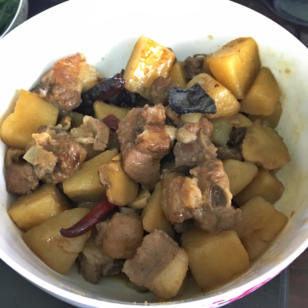 土豆排骨