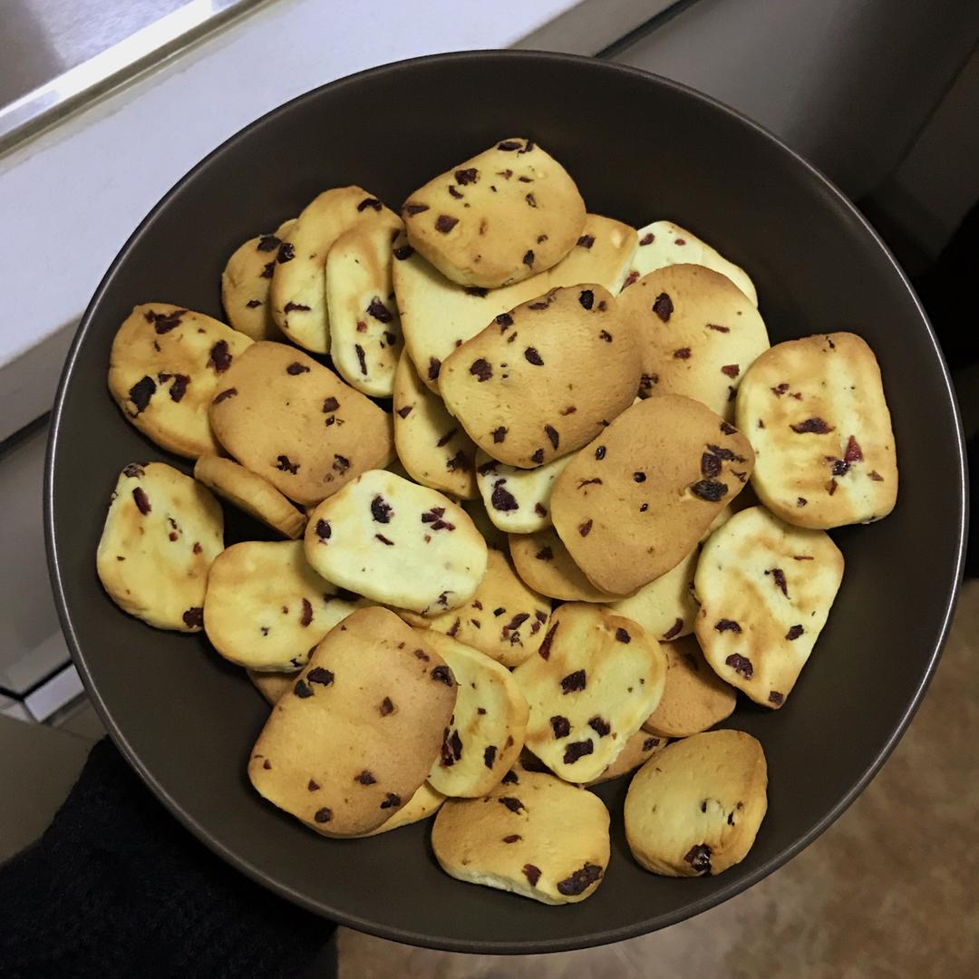 蔓越莓饼干的做法（烤箱做饼干）