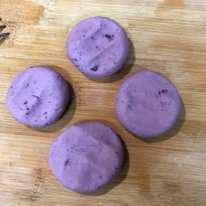芋泥紫薯糯米饼的做法 步骤1