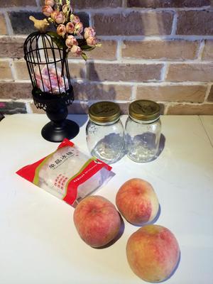 水蜜桃罐头的做法 步骤1