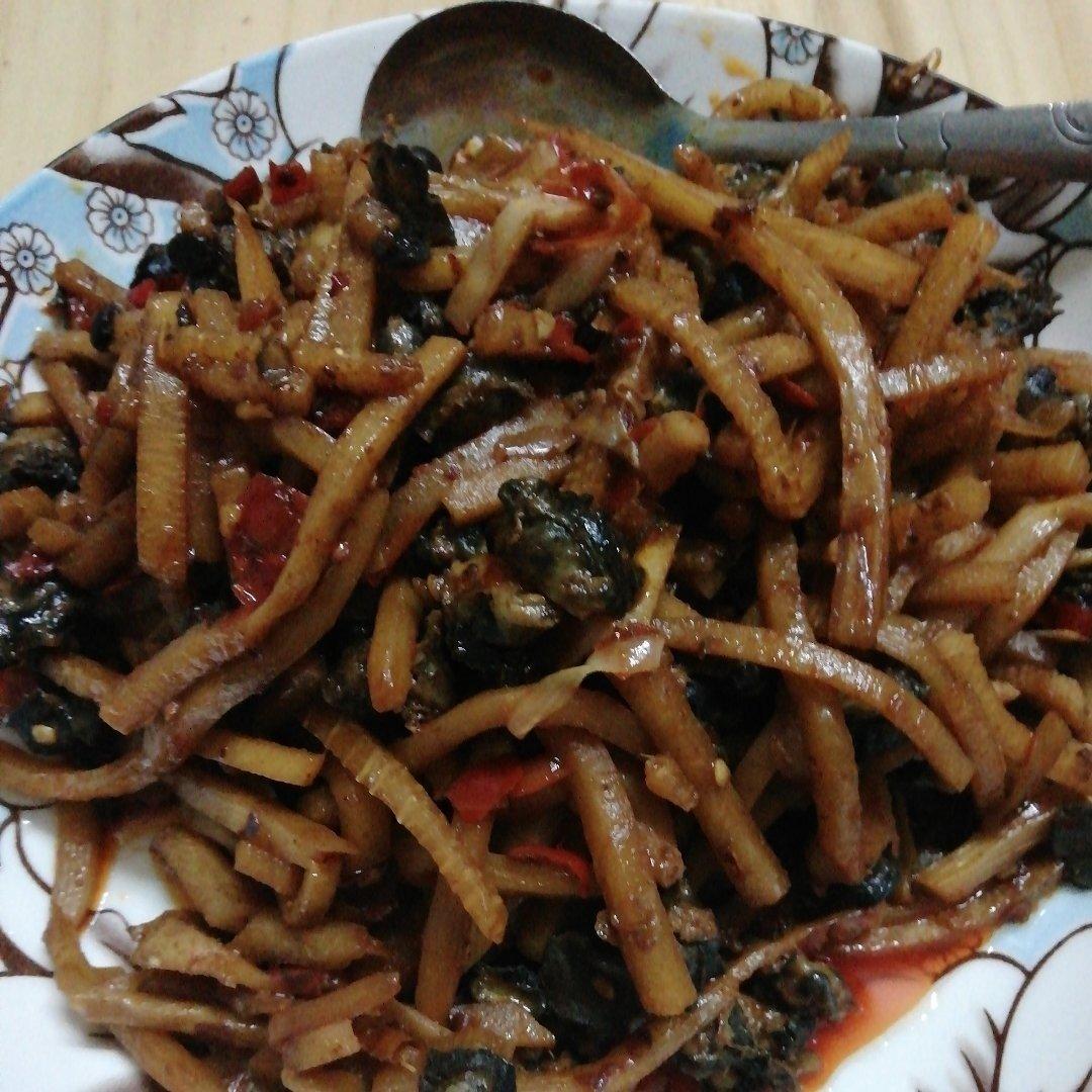 酸菜炒肉