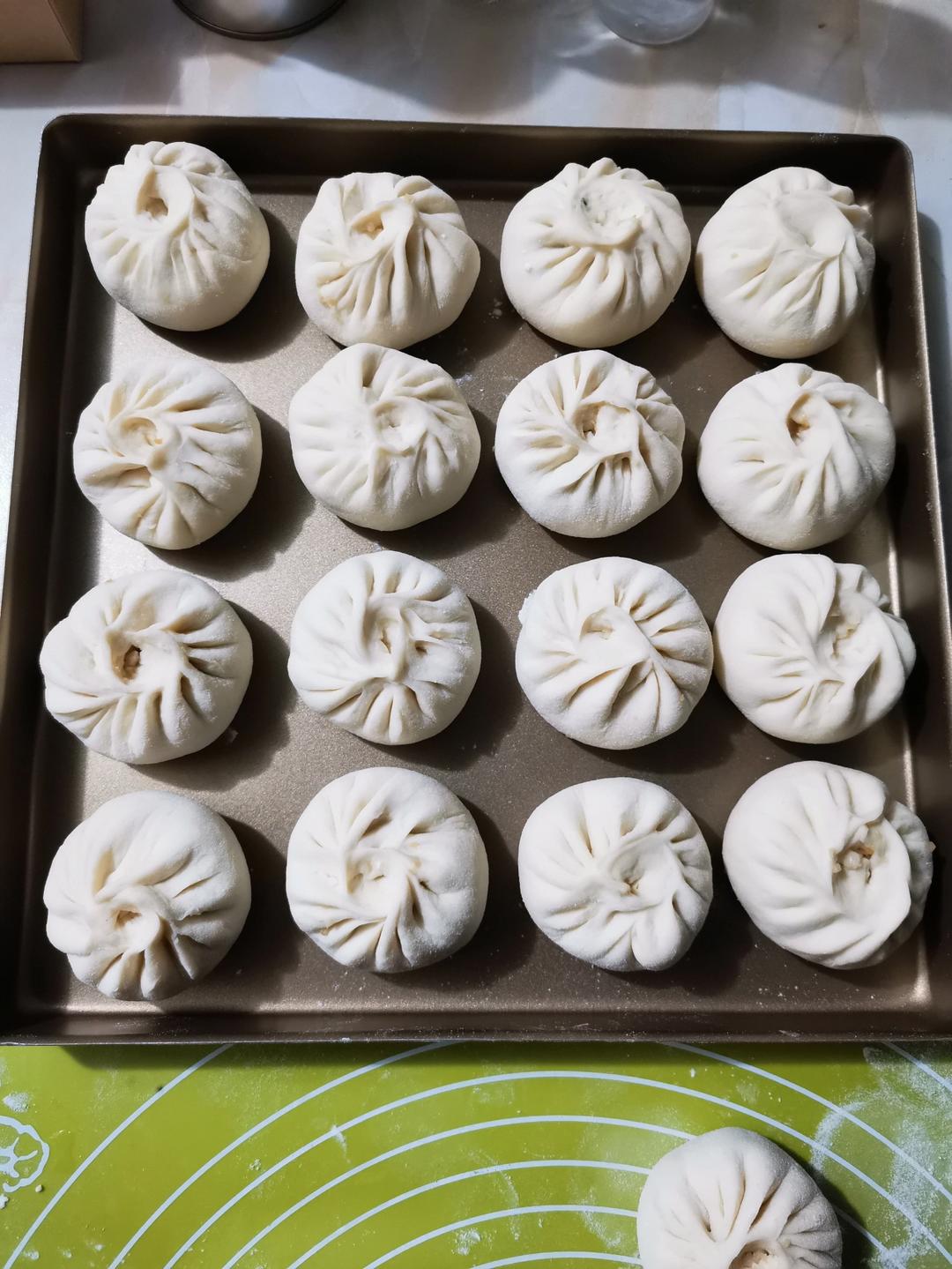 【原创】（可商用、家用）鲜美多汁葱香大肉包子