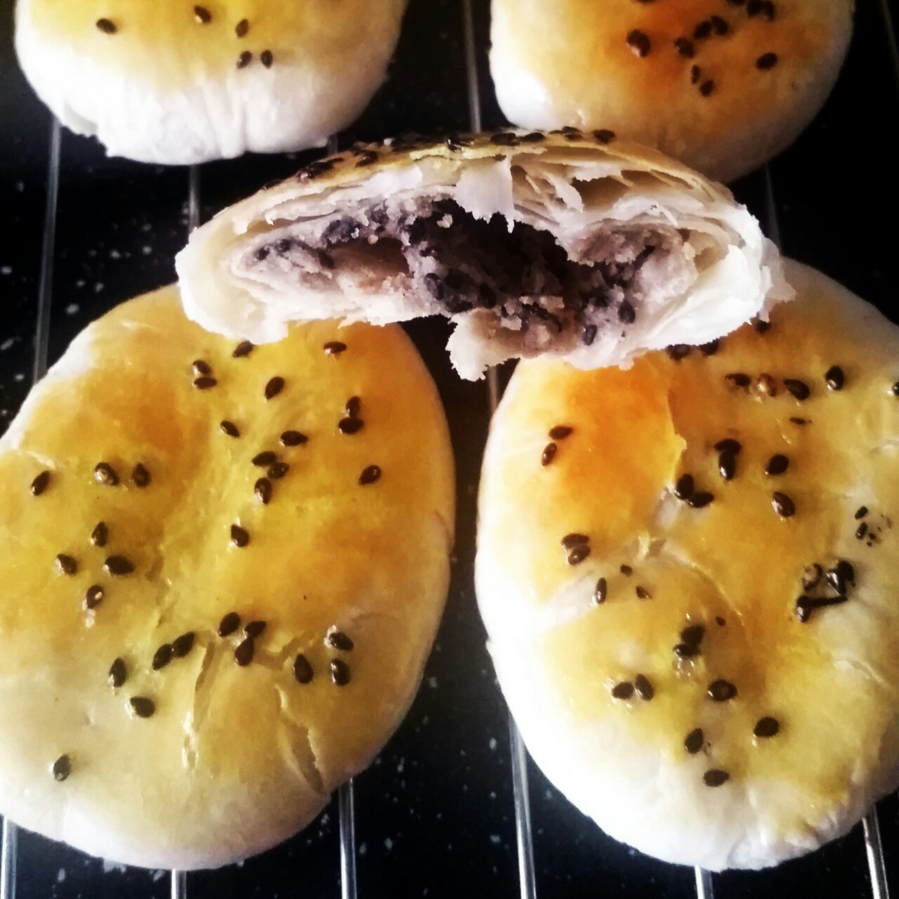 芝麻椒盐牛舌饼（北京小吃）