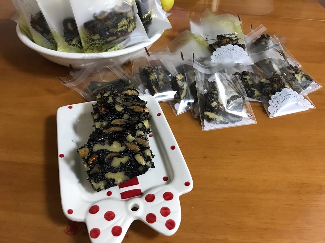 阿胶固元膏