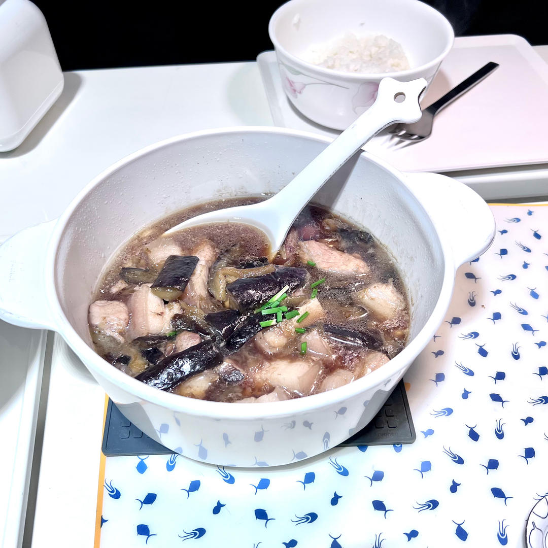 咸鱼茄子煲