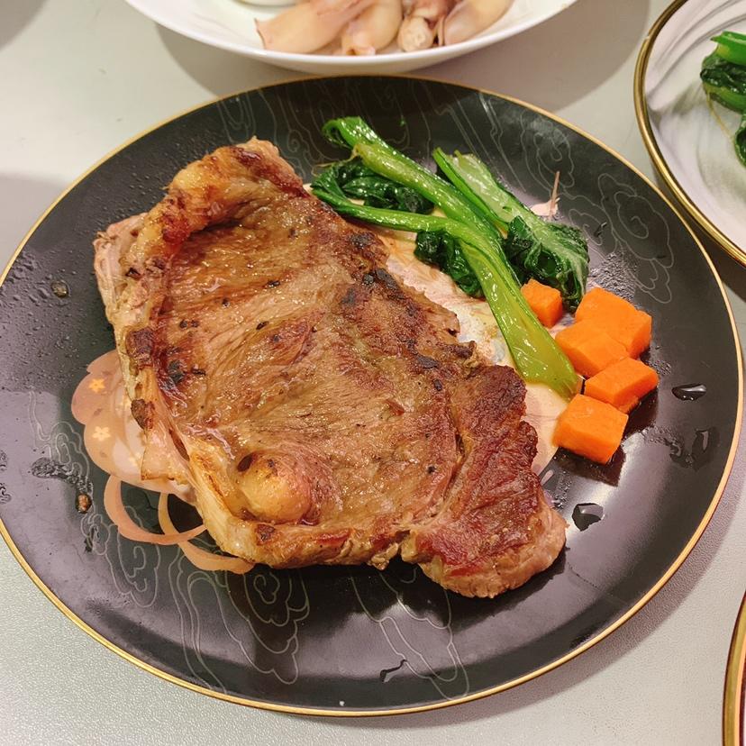 黑椒牛排