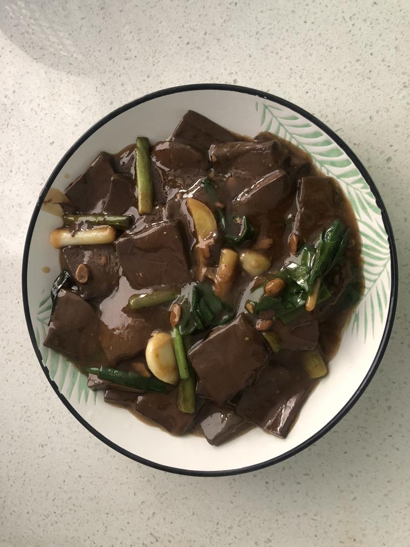 鸭血炒大蒜