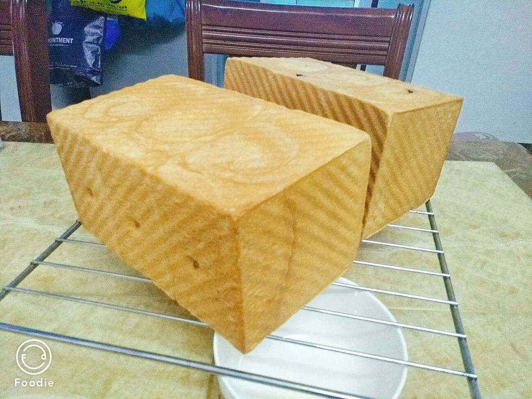 《Tinrry+》软绵绵的白吐司