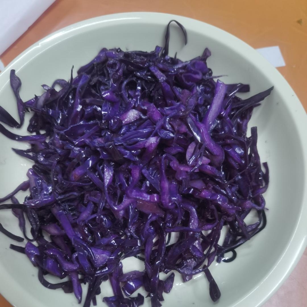 爆炒紫甘蓝