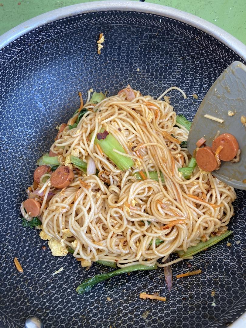 炒方便面￨幸福感爆棚