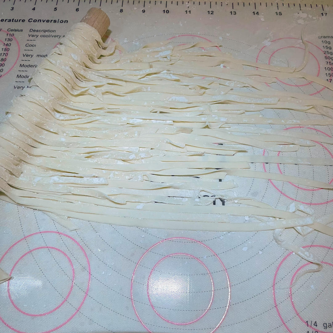 手工擀面条（新手必备）
